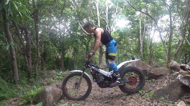 Мототриал. Статический баланс с передним колесом по о?