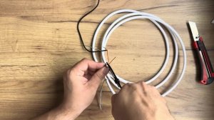 Старая зарядка в роли антенны?! Ловим все каналы без пл