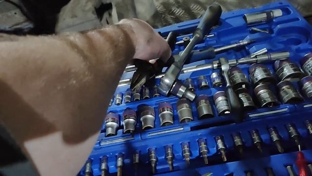 Не заводится рефрижератора, одна из причин, свечи нака