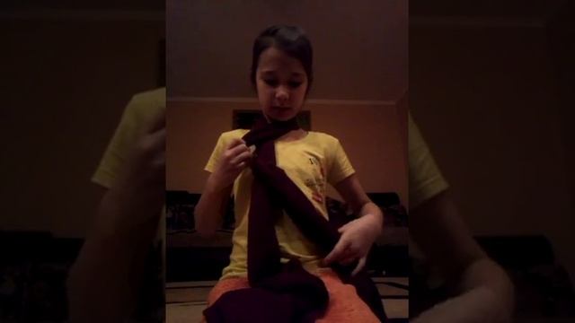 Фокус шарф через шею смотреть онлайн