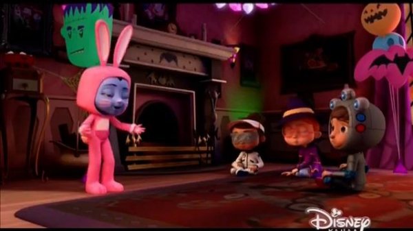 Vampirina (Удивительная Ви) - Disney Channel Russia - Promo (Autumn 2020)
