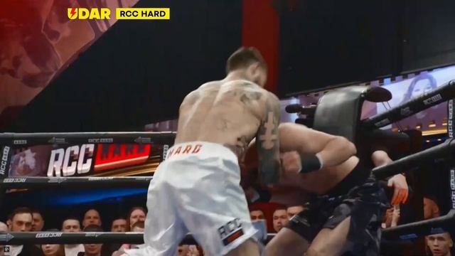 Алекс Террибл против Оспанова - БИТВА КОТОРАЯ ПОТРЯСЛ? смотреть онлайн