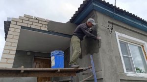 Папа развернул серьёзные ландшафтные работы. Сделали вольер для собак. Деревенская жизнь.