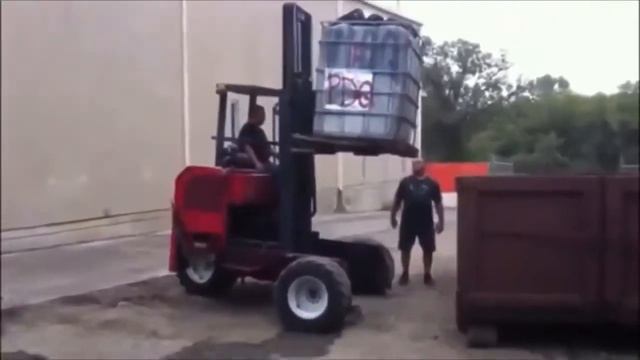 Лучший водитель погрузчика смотреть онлайн