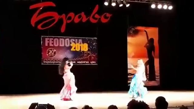 КВТ "Хабиби". Ирэна и Алёна Зубриловы смотреть онлайн