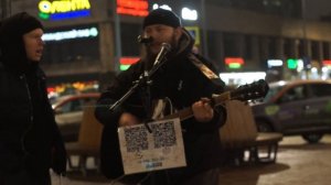 А Дождь на окнах рисует