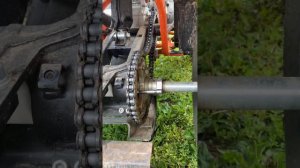 Регулировка цепи Kayo au 180