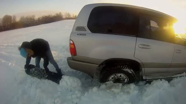 Раскапываем крузак из легкого снежка смотреть онлайн