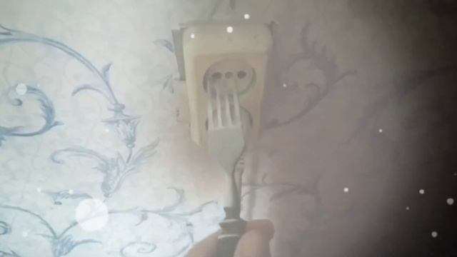 что будет если засунуть вилку в розетку? смотреть онлайн