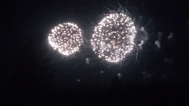 салют 2023. смотреть онлайн