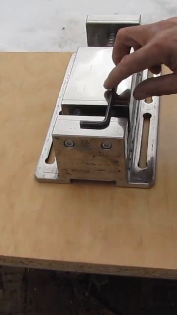 ТИСКИ ТО ЧТО НАДО !!!https://youtu.be/ecPiUQhMxDk смотреть онлайн