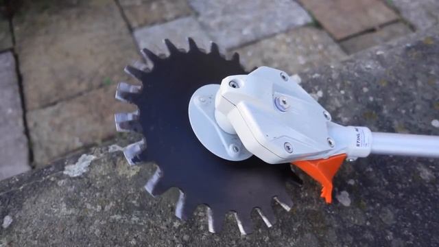 Роторна насадка ніж для заростей STIHL RG смотреть онлайн