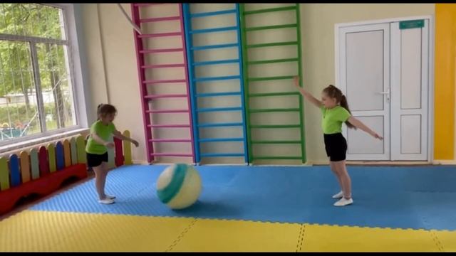 Тема: "Школа мяча" - 5 смотреть онлайн