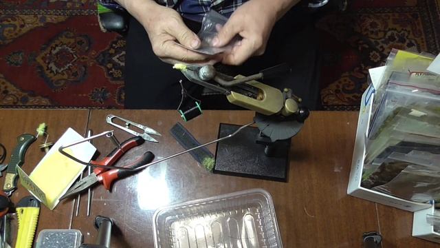 Вяжем муху Лимонка смотреть онлайн