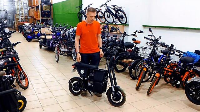 WHITE SIBERIA ZVER — компактный мини электроскутер