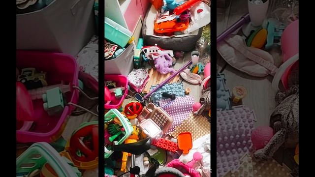 Вся комната в игрушках у маленькой девочки. Говорящая игрушка смотреть онлайн