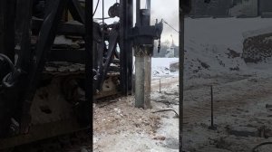 забивка пробных свай