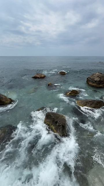 Дикие пляжи Крыма. Пляж Кастрополь. Крым 2025 #дикийпляжкрым #кастрополь #крымпляж смотреть онлайн