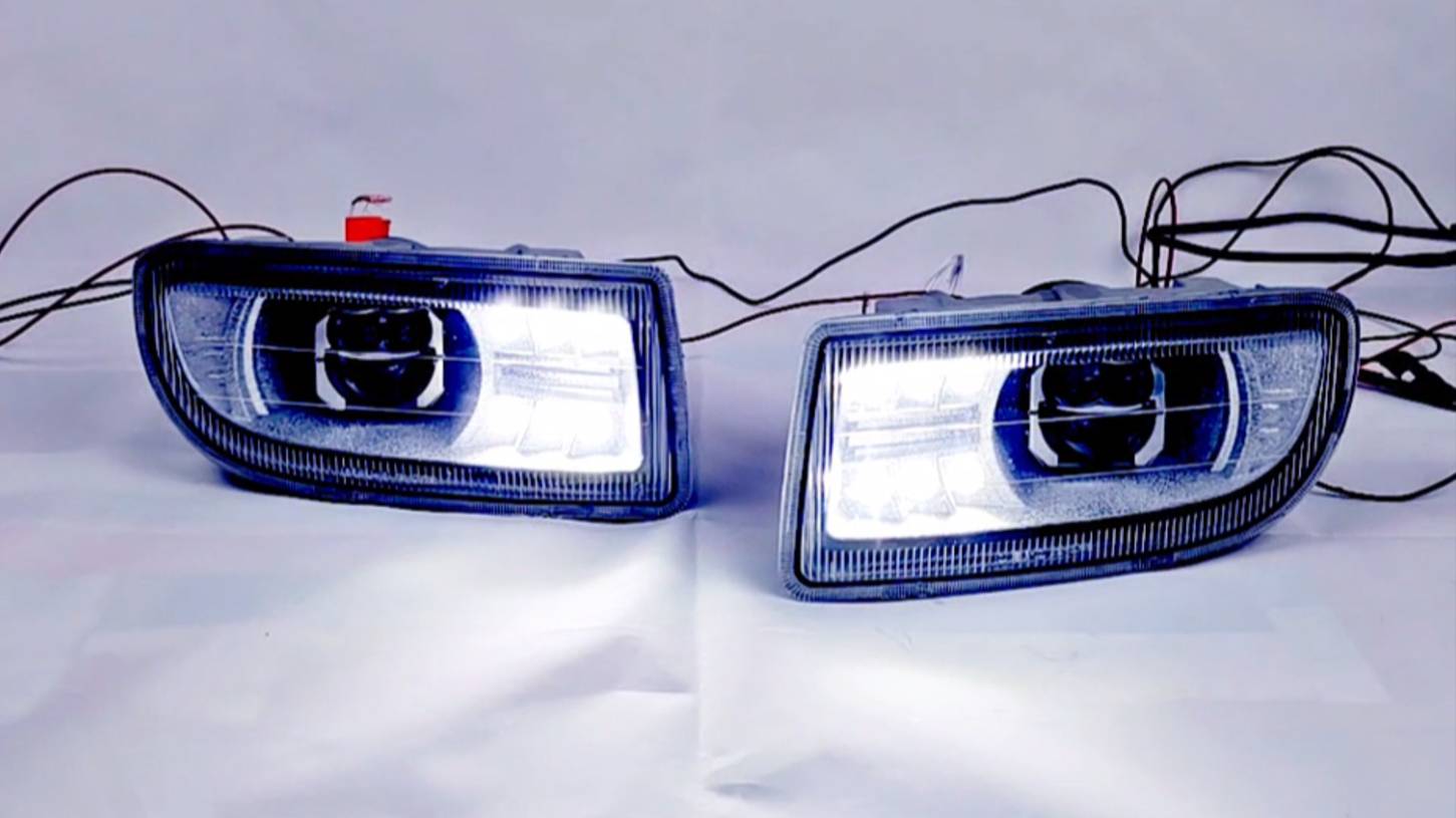 Toyota Land Cruiser 100 противотуманные фары смотреть онлайн