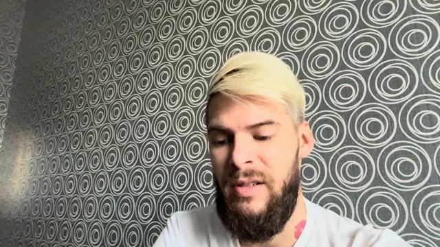 РЕАКЦИЯ ТРАМПА НА ТЕЛЕФОННЫЙ ЗВОНОК смотреть онлайн