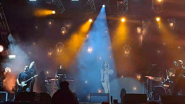 Ани Лорак Зеркала смотреть онлайн