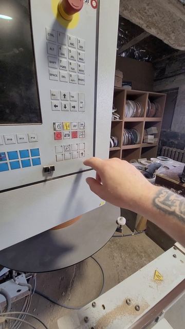 подробная инструкция работы на кромкооблицовочном ст смотреть онлайн