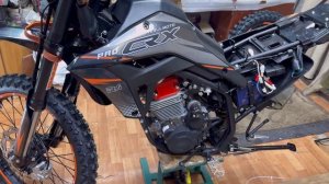 Тонкости правильной сборки мотоцикла Regulmoto CR-X 300 PRO