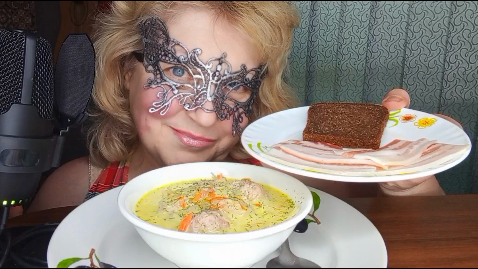 💥МУКБАНГ"КРЕСТЬЯНСКИЕ СЫРНЫЕ ЩИ С ФРИКАДЕЛЬКАМИ"💥 смотреть онлайн