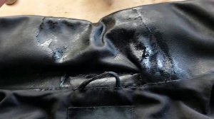 спасаем воротник куртки жидкой кожей!