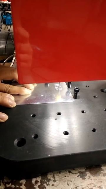 Стационарный пневматический маркиратор KUNTAI смотреть онлайн