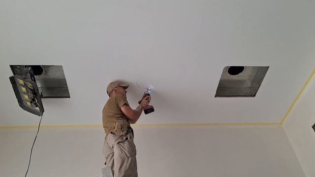 Number One Сабельная пила аккумуляторная честный обзор1