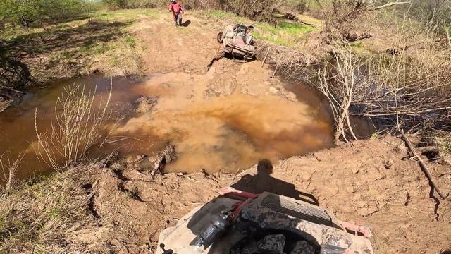 Ехали на реку, но забуксовали в болоте на трех Odes Mud Pro и
