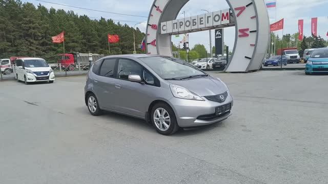 Honda Jazz 1.4 I-SHIFT (100 л.с.) 2009 смотреть онлайн