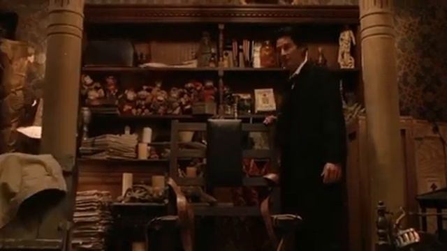 Стул смертника помог ему увидеть демонов.#кино #top #fantasy смотреть онлайн