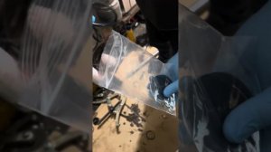 Замена переднего пневмобаллона Мерседес ML GL 164