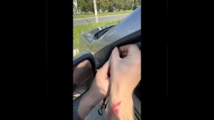 силиконовый уплотнитель против дребега стекла гранта