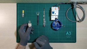 Простейший способ определения нуля и земли в розетке