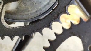 Замена цепи и звёзд на Баджадж боксёр