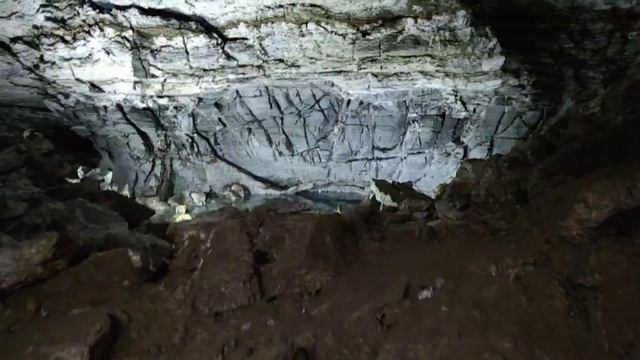 Ледяная пещера смотреть онлайн