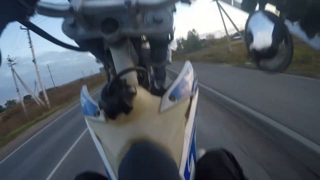 СТАНТ НА МОТОЦИКЛЕ || РАЗЛОЖИЛСЯ НА ЭНДУРО || ОТ ПЕРВОГО смотреть онлайн