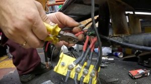 Установка предохранителя на плюсовую клемму электров