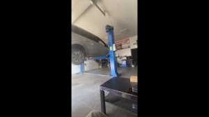 Замена стоек амортизатора Опель зафира