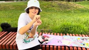 Продаем украшения из бисера на улице // Amina paper