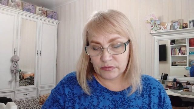 вяжу кардиган,связала шапки 🧶,и еще.... смотреть онлайн