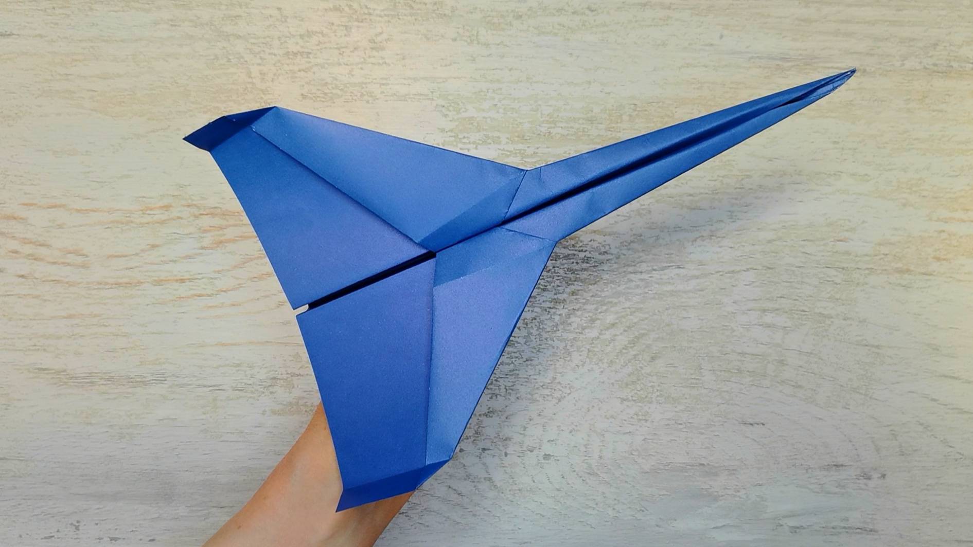 Как сделать самолетик из бумаги. Оригами самолетик. смотреть онлайн