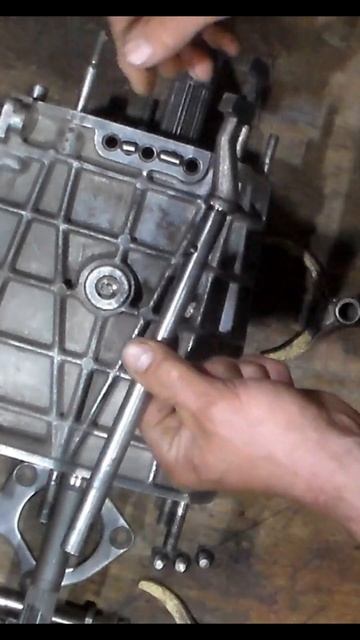 Как правильно установить блокировочные сухари в КПП В смотреть онлайн