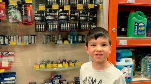 Денис починил Маме квадрик