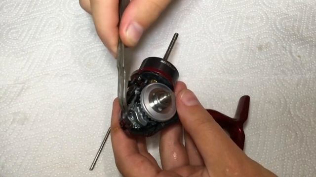 КАТУШКИ ДЛЯ ФИДЕРА ДЛЯ ТЯЖЁЛЫХ ВЕСОВ  ОДНА ИЗ ЛУЧШИХ И