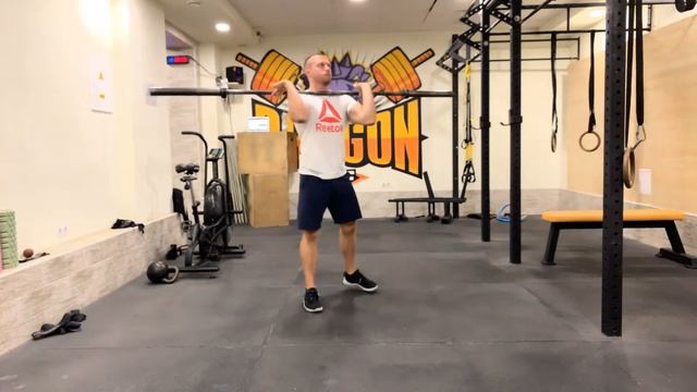 Присед с штангой на груди