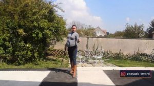 Урок 17 Вращение с двумя шашками. Часть 5. Фланкировка шашкой